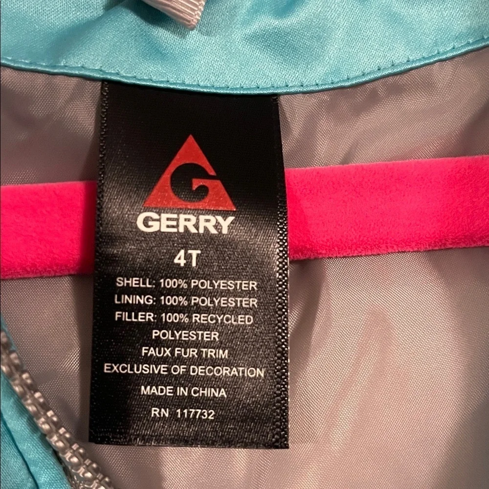 NWOT Gerry 4T winter jacket with furry, fleece lined hood